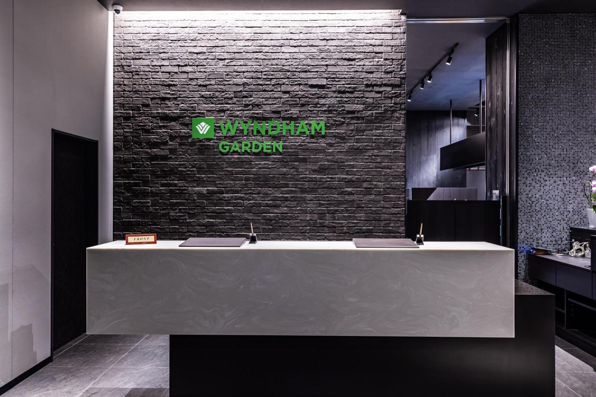 Hotel Wyndham Garden Sapporo Odori Zewnętrze zdjęcie